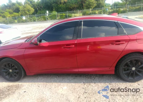 2021 Honda Accord Lx z USA, uszkodzony, nr VIN 1HGCV1F16MA063853